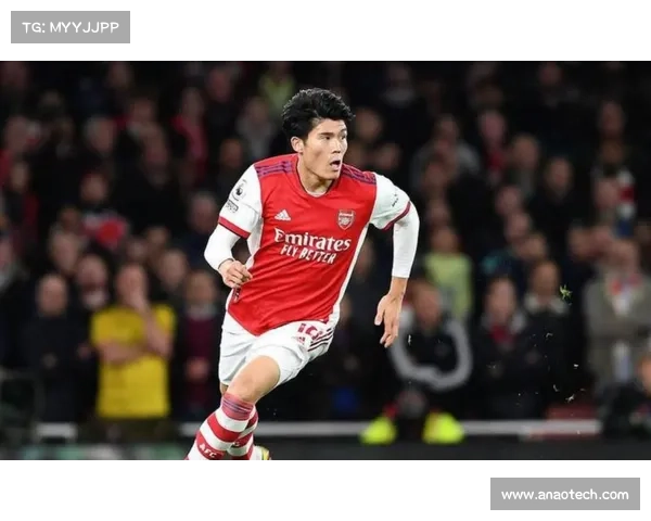 富安健洋：日本球员在英超的里程碑突破