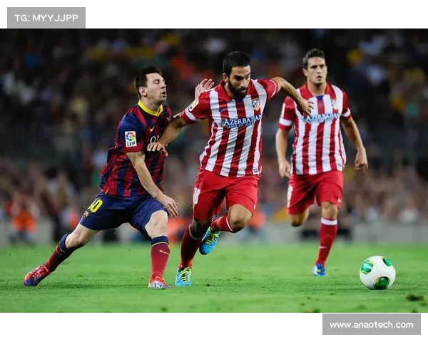 巴萨与皇马宿敌之争:世纪对决中的荣耀与历史传承 巴萨与皇马宿敌之争:世纪对决中的荣耀与历史传承